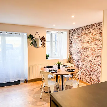 *new*_ L'industriel Chic Au Coeur De _ Guingamp